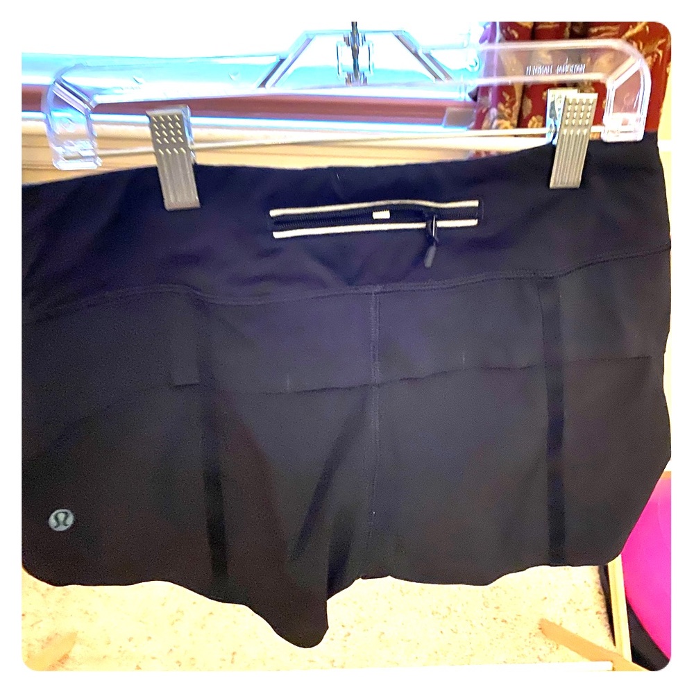 Lululemon 4-way stretch black speed shorts